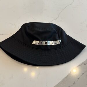 H&M Bucket Hat